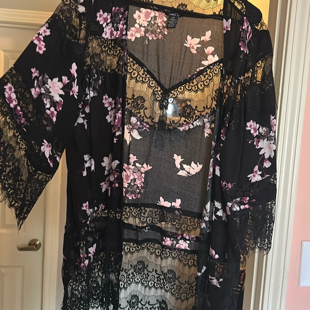 Rue 21 lace cardigan